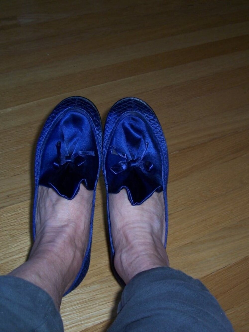 Daniel Green  Blue Rayon Satin slippers Size 7 Never Worn Leather Soles 1960's?
